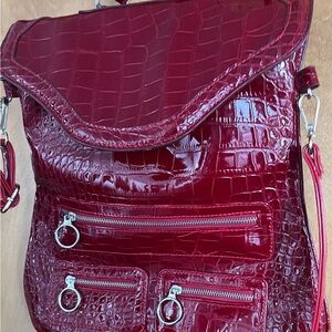 Elegant Red Crocodile-Embossed Women's Bag.